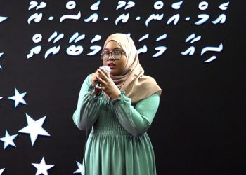 މަދަޙަ މުބާރާތުގެ އެއްވަނަ އަށް އެސް.އެންގެ ނަދާ – ޝަލަބީގެ ”ހިދާއީ ނޫރު“ އަލްބަމަށް މަދަޙައެއް ކިޔުމުގެ ފުރުޞަތު