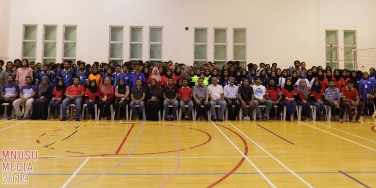 ކެމްޕަސް ޓީމަކުން މާލެއަށް – އެމް.އެން.ޔޫ.އެސް.ޔޫ އިންޓަރ ފެކަލްޓީ ވޮލީބޯޅަ މުބާރާތުގެ ތާރީޚުގައި ރަން އަކުރުން ފަވާލެވިގެންދާނެ