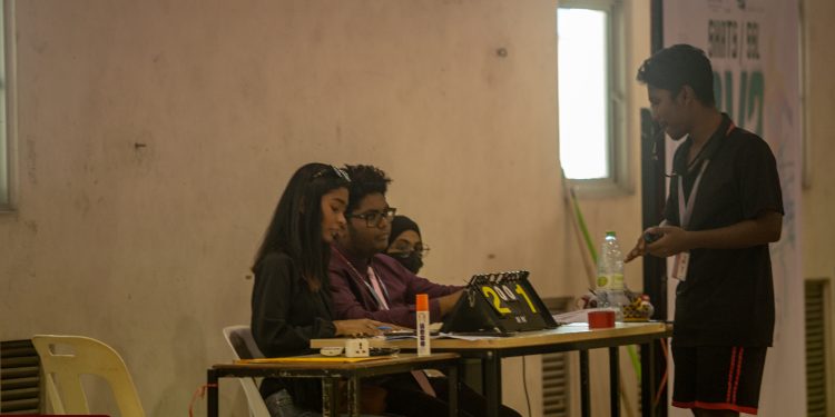 ޝެޓްސް – އެސް.އެސް.އެލް 3 އޮން 3 އިންޑޯ ފުޓްސަލް ޓޯނަމެންޓު ކާމިޔާބުކަމާއެކު ނިންމާލައިފި