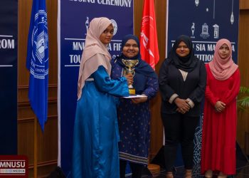 ތަރަހައިގެ ”ތަސްވީރުން ވާހަކަ“ މުބާރާތުގެ އެއްވަނަ ތައިބާ އަށް!