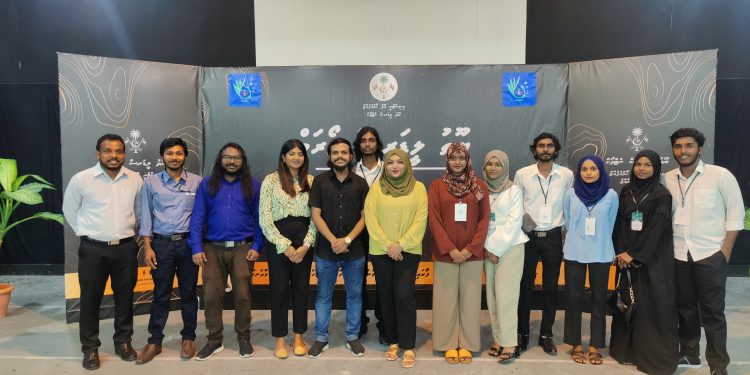 ވައި.އެލް.އެން މިލަންދޫ ފޯރަމަށް ޔޫނިއަންގެ ޓީމެއް މިލަންދޫއަށް