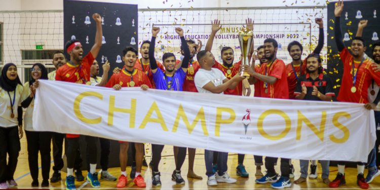 ފޯރިގަދަ ފައިނަލުގައި އައި.ޔޫ.އެމްގެ މައްޗަށް ކުރިހޯދައި އެމް.އެން.ޔޫ އިން ފިރިހެން ޑިވިޝަނުގެ ތަށިވެސް އުފުލާލައިފި