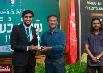 ބަހުސް މުބާރާތުގެ އެންމެ މޮޅު ބަހުސްކުރުންތެރިޔަކަށް އައި.ޔޫ.އެމްގެ އަހްނަފް!