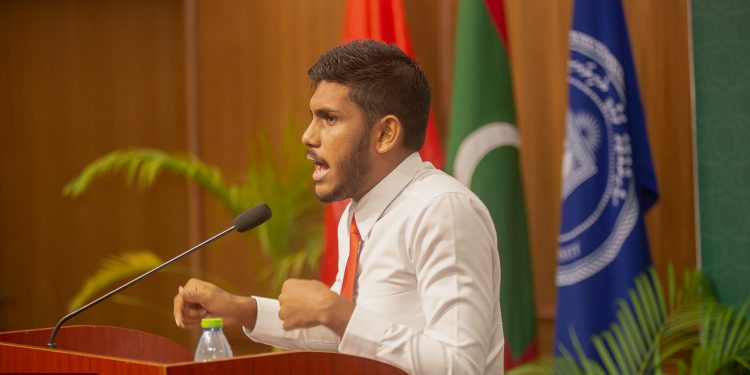 ދެވަނަ ރޭގެ ބަހުސްތަކުން އައި.ޔޫ.އެމް އާއި އެފް.އޭވެސް މޮޅުވެއްޖެ!