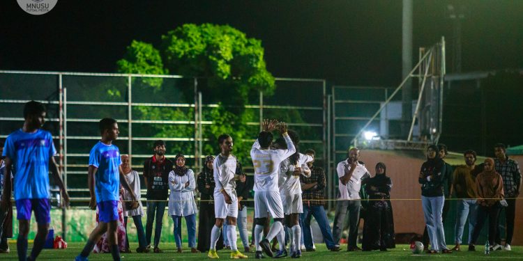 އެމް.އައި ބަލިކޮށް މެޕްސް ކޮލެޖު މުބާރާތުގެ ފައިނަލަށް!