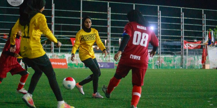 ވިލާ އަދި އެސް.އެން އަށް ފަސޭހަ މޮޅެއް