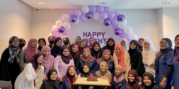 މެޑިކޯސްގެ ފަރާތުން އަންހެނުންގެ ދުވަސް ކުލަގަދަކޮށް ފާހަގަކޮށްފި