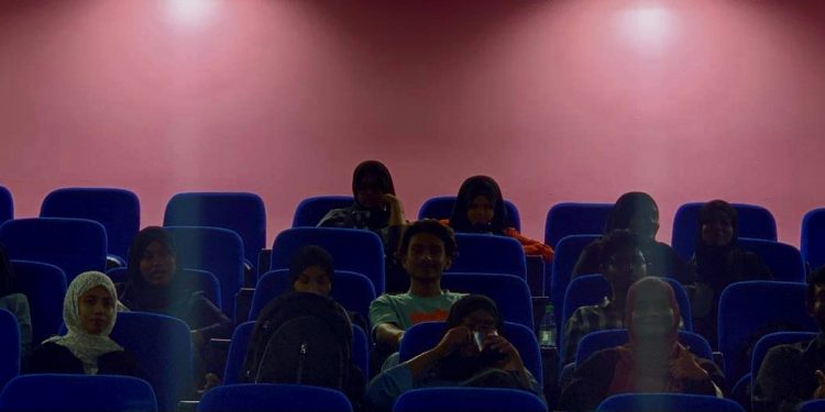 ނިއަރެސް އިން މިއަހަރުގެ ފުރަތަމަ މޫވީ ނައިޓް ކާމިޔާބުކަމާއެކު ބާއްވައިފި