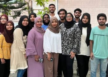 ހީލާރސްގެ ލީޑަރުންނަށް ހާއްސަކޮށްގެން ރޯދަވީއްލުމެއް ބާއްވައިފި!