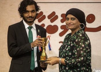 މިއަހަރުގެ އެންމެ މޮޅު ބަހުސްކުރުންތެރިޔަކަށް އެފް.އެސްއެލްގެ އައިޝް!