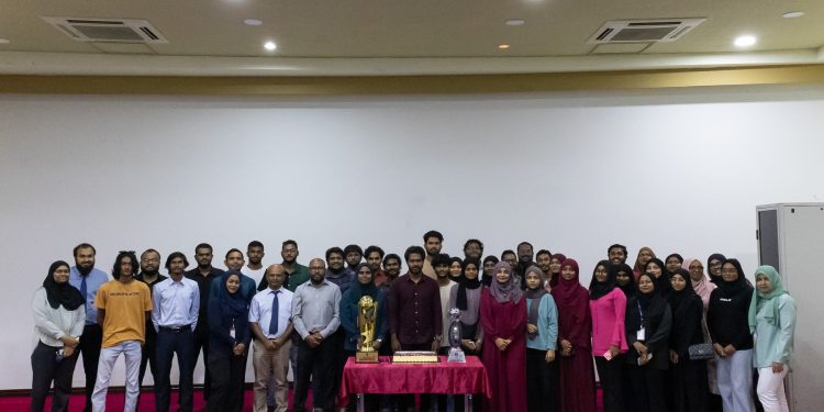 އެމް.އެން.ޔޫ.އެސް.ޔޫ އިންޓަރ-ފެކަލްޓީ ވޮލީބޯޅަ މުބާރާތުން އެމް.އެން.ޔޫ.ބީ.އެސް އަށް ލިބުނު ކާމިޔާބީ ފާހަގަކޮށްފި