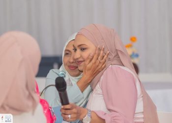 މަންމައިންގެ ދުވަހުގެ މުނާސަބަތުގައި މެޑިކޯސްއިން ޚާއްސަ ހަފްލާއެއް ބާއްވައިފި!