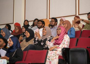 މެޑިކޯސްއިން ދެވަނަ ސެމިސްޓަރގެ ފުރަތަމަ ހަރަކާތަކަށް ޕަވަރޕޮއިންޓް ނައިޓް!