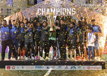 އަންހެން ޗެމްޕިއަންކަން އެމް.ބީ.އެސް އަށް, ފިރިހެން ޗެމްޕިއަންކަން އެމް.އައި އަށް