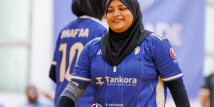 އެސް.އެން އާއި އެމް.އެން.ޔޫ.ބީ.އެސް ސެމީއާ ގާތަށް، އެފް.އެސް.އެލް އަށް ފުރަތަމަ މޮޅު