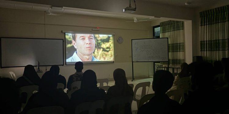 ގުރުޒުގެ މިއަހަރުގެ ފުރަތަމަ މޫވީ ނައިޓް ވަރަށް ކާމިޔާބު!!